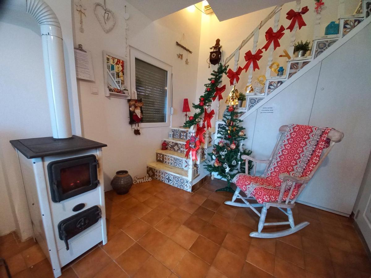 Honey Hill Apartment Fruska Gora Cerevic Eksteriør billede